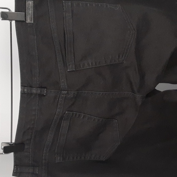 Jones New York Black Gramercy Curvy Bootcut Jeans - Picture 9 of 11